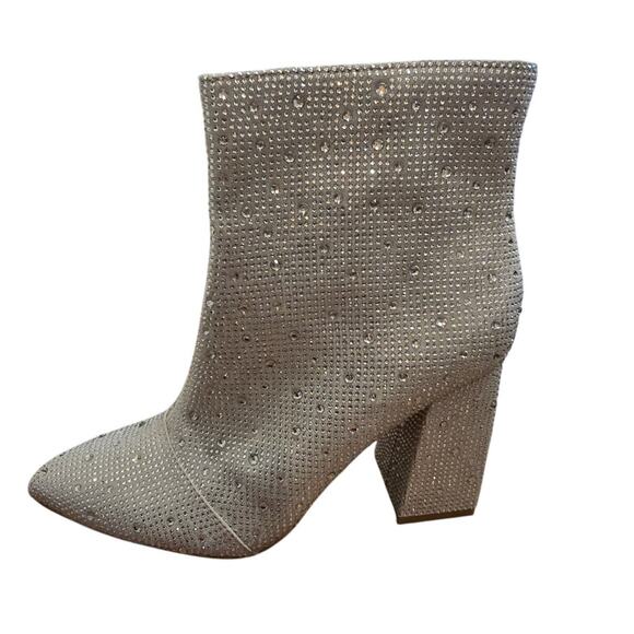 BCBGeneration Briel Bootie in Silver Shimmer Size 7 - Picture 7 of 8